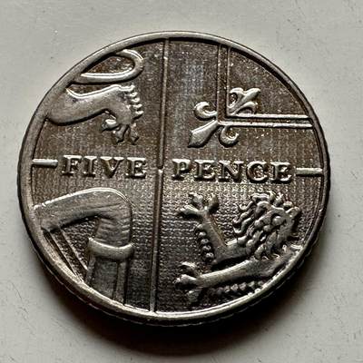 🌹外币初藏🌹🐯2026年第4场  每周二四六晚8️⃣点 接代拍 - 英国2015年五便士