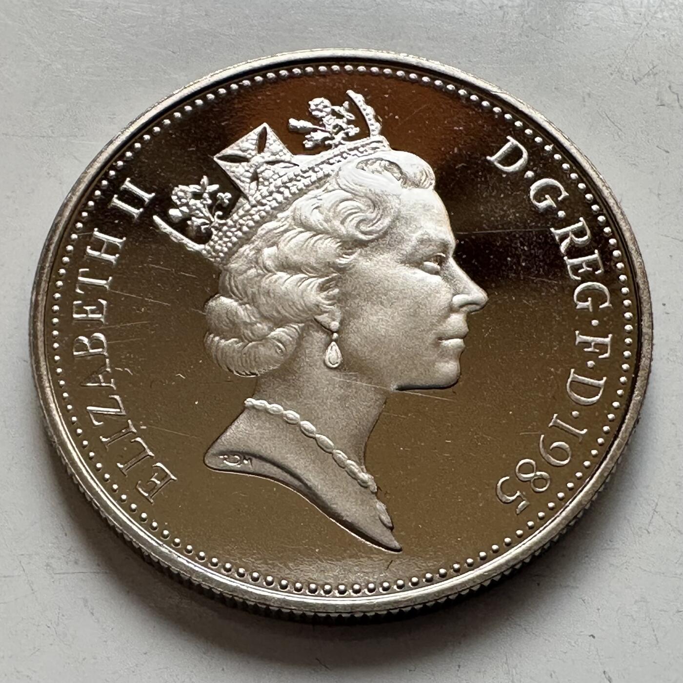 🌹外币初藏🌹🐯2026年第4场  每周二四六晚8️⃣点 接代拍 英国1985年五便士 精制币 a