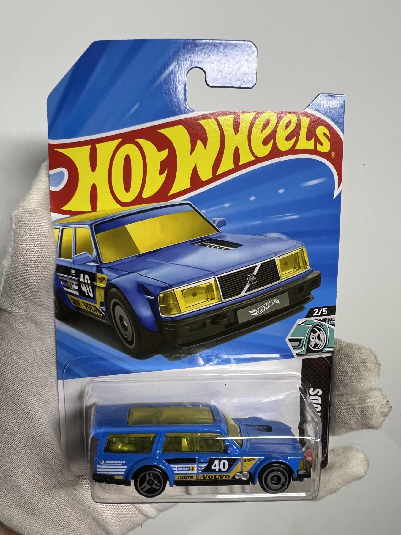 零元拍：风火轮吊卡 沃尔沃 全新未拆