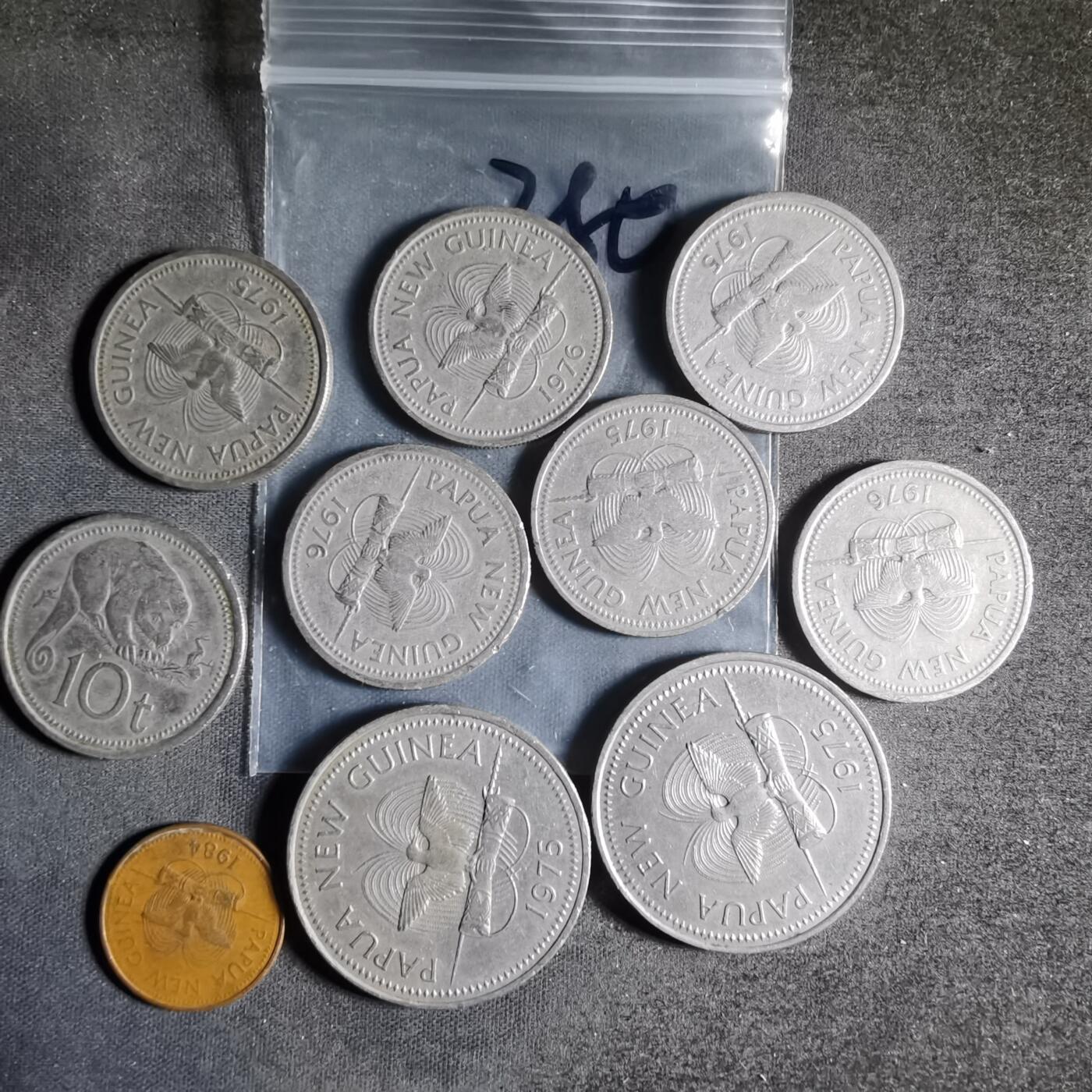 沼泽如烟--第954场 巴布亚新几内亚10枚