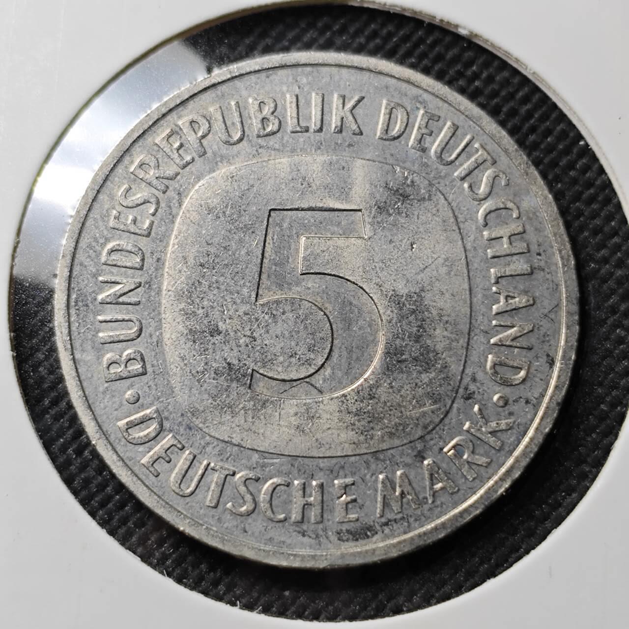 KK钱币收藏小铺  第387期  2月预留时间 周末发货  1990德国5马克 D版