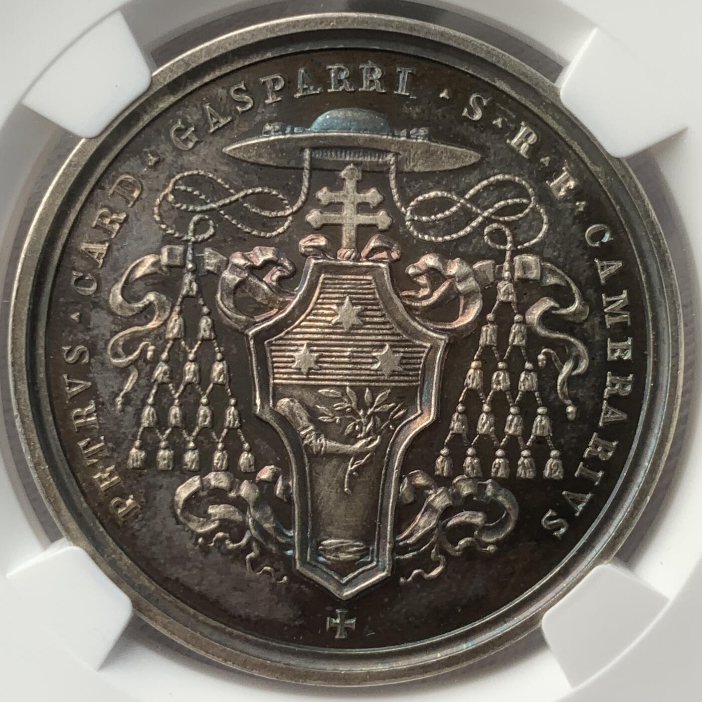 掌中浮雕-藏着的欧洲第048场 NGC MS64 ：1922年意大利教宗国（Papal States）银质纪念章，39mm，五彩包浆，稀少品种