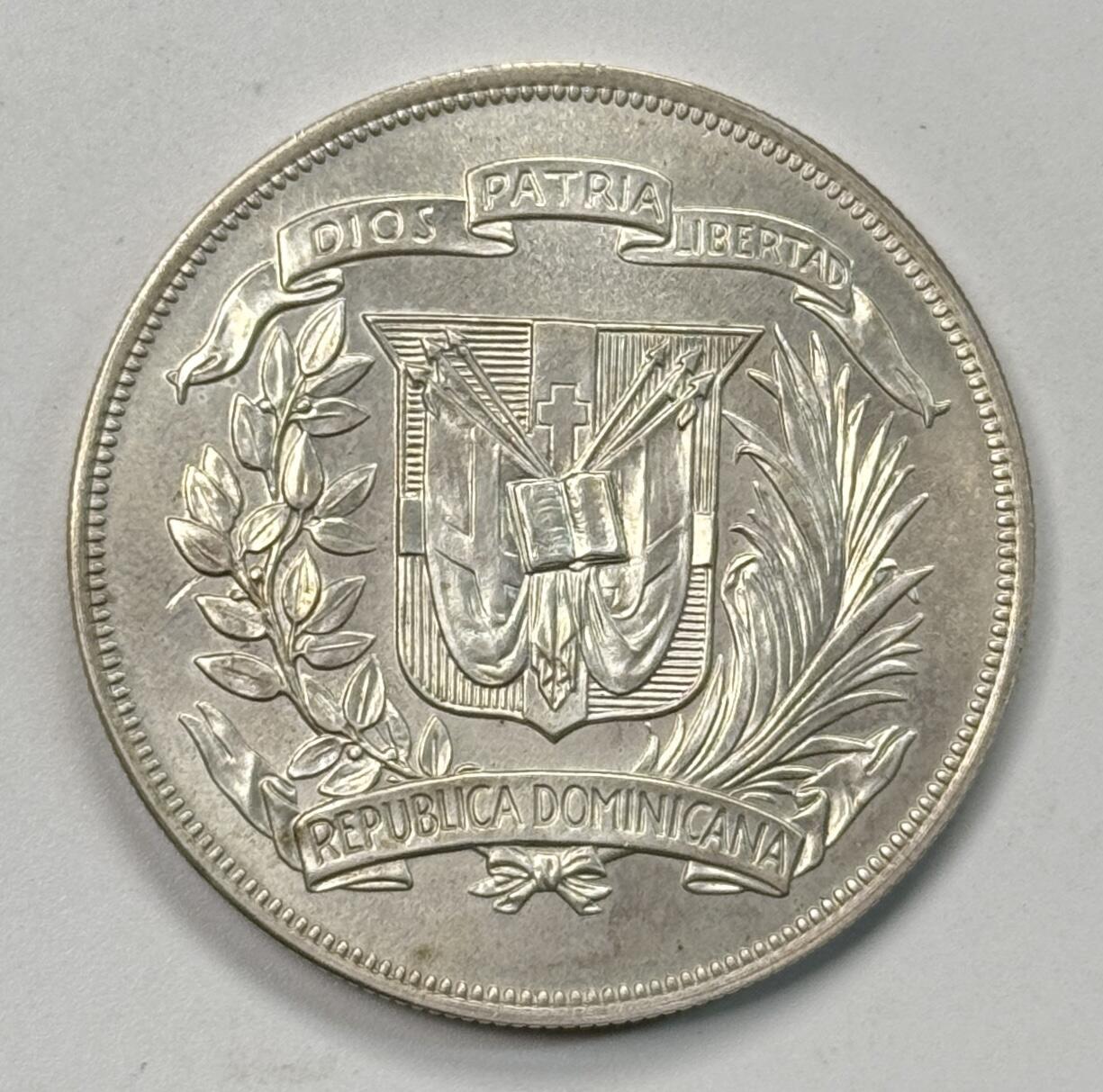 S&S Numismatic世界钱币-拍卖 第118期  多米尼加1974年 第12届中美洲和加勒比运动会 1比索纪念银币 26.7克900银