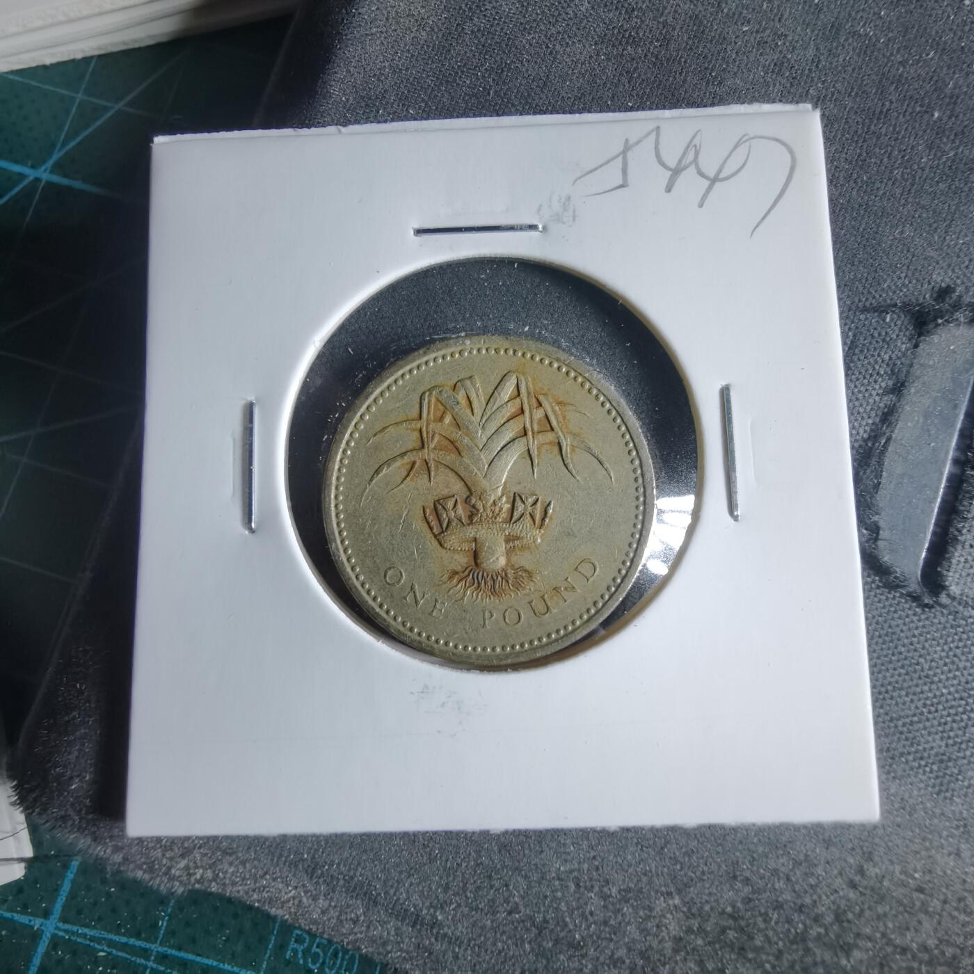 沼泽如烟--第954场 英国1985年一磅