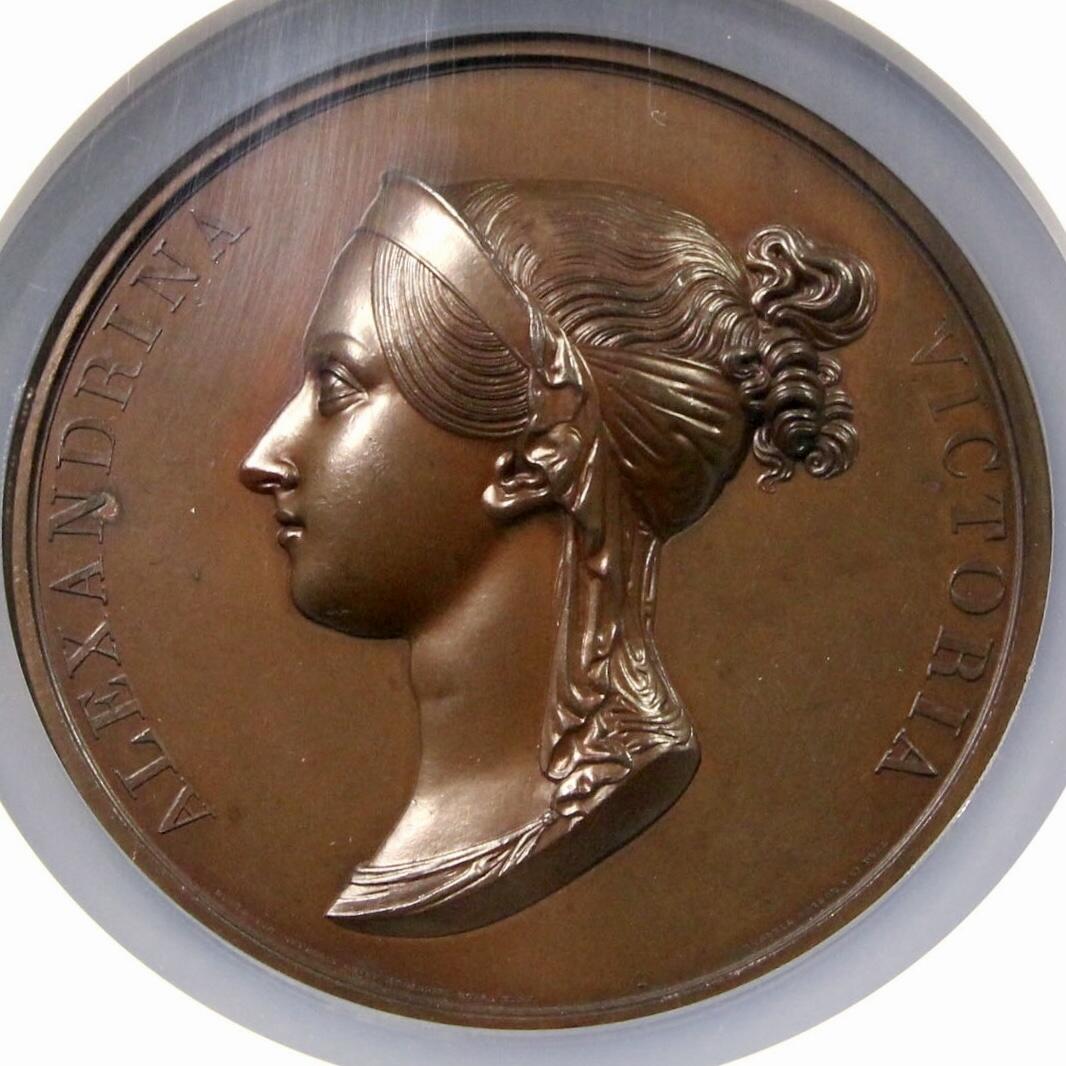 掌中浮雕-藏着的欧洲第048场