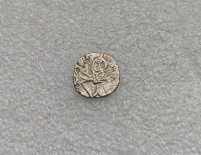 瓶子🏺第224期拍卖会 -  公元850年沙希王朝牛瘤骑士打制银币