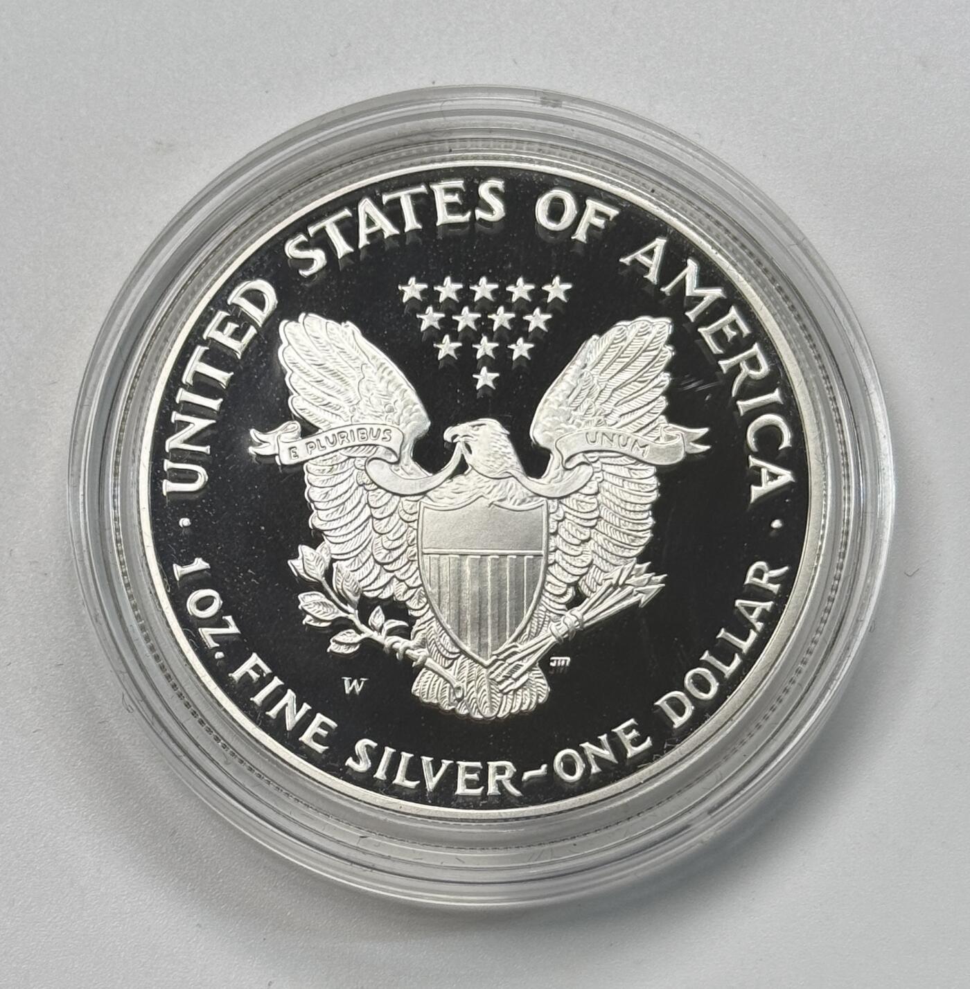 S&S Numismatic世界钱币-拍卖 第118期  美国2001年 自由行走女神 1美元1盎司投资精制银币 W标西点造币厂 31.1克999银