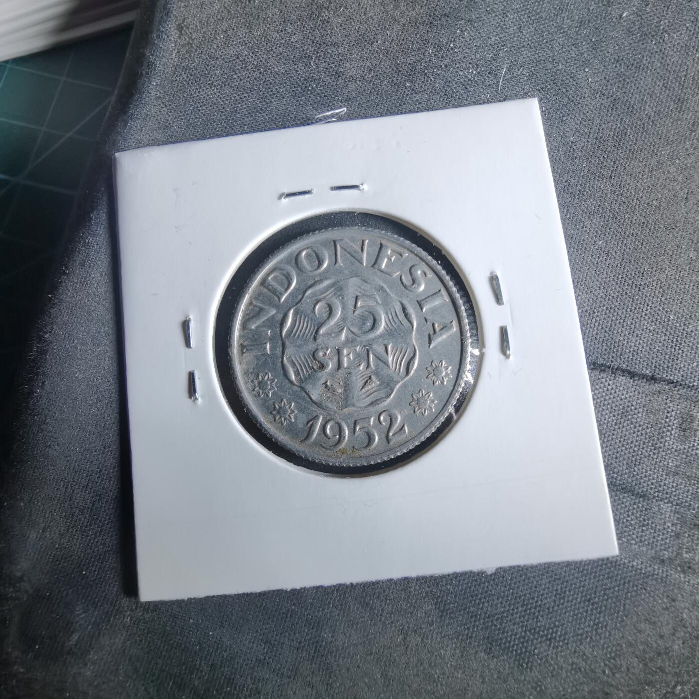 沼泽如烟--第954场 印度尼西亚1952年25分