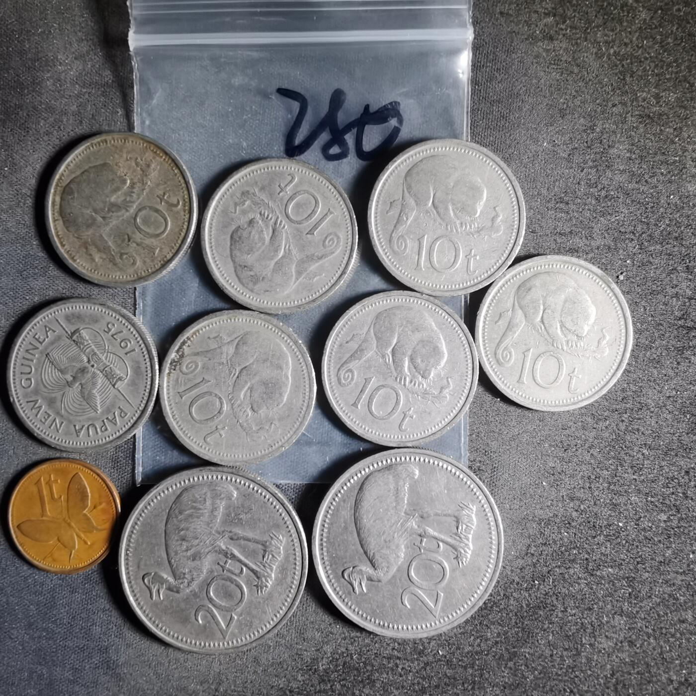 沼泽如烟--第954场 巴布亚新几内亚10枚