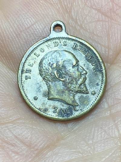 2026年第五场(总第一百七十四场）外国好品散币场(免佣金) - 英国🇬🇧爱德华七世头像，主祷文宗教纪念章，直径16mm，重1.5g