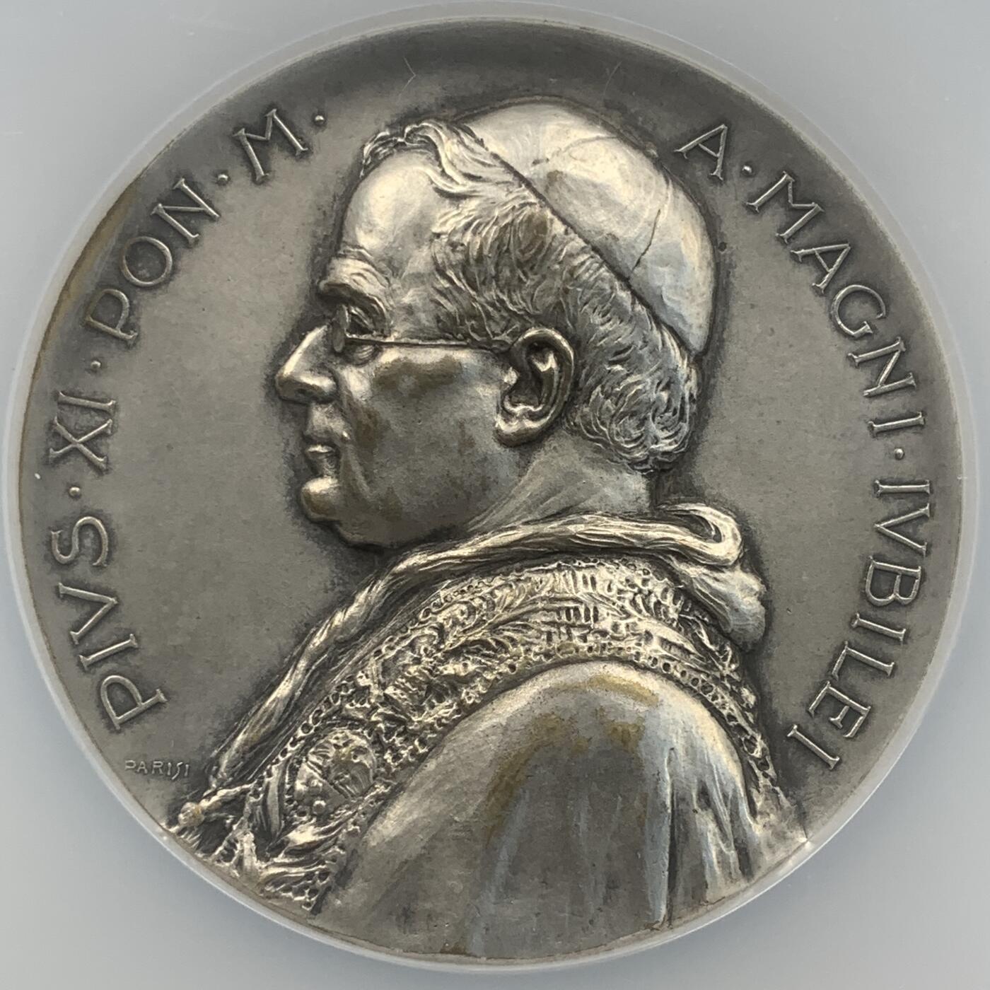 掌中浮雕-藏着的欧洲第048场 NGC MS61 : 1925年梵蒂冈教皇庇护十一世镀银铜章，55mm，评级盒子边缘有破损（如图）