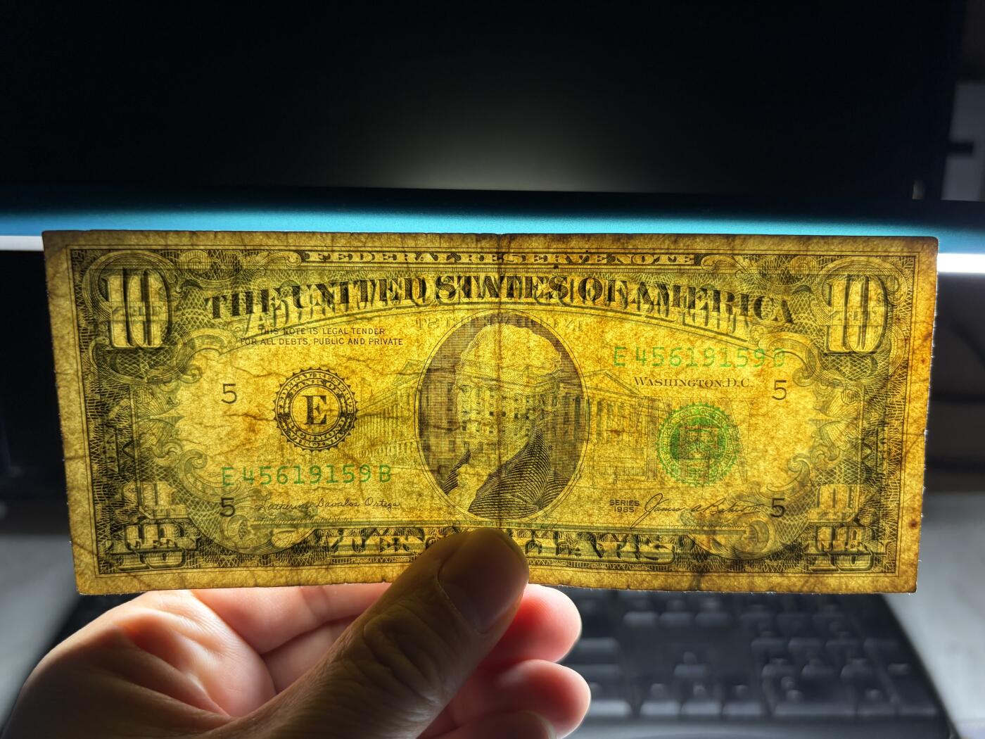 2026年集古藏今外币拍卖第一期-第3场—（总第300拍-纸币专场），本期拍完结算一次，发货时间2-3天，休息几天后继续新的一期拍卖。 1985年美国10美元