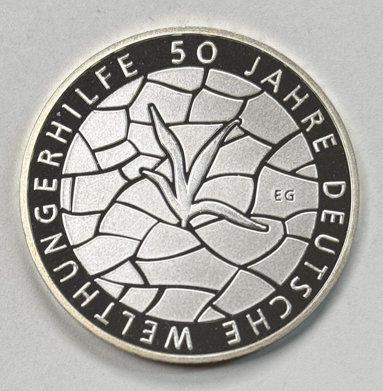 S&S Numismatic世界钱币-拍卖 第118期  德国2012年 德国世界饥饿援助组织成立50周年 10欧元精制纪念银币 16克625银