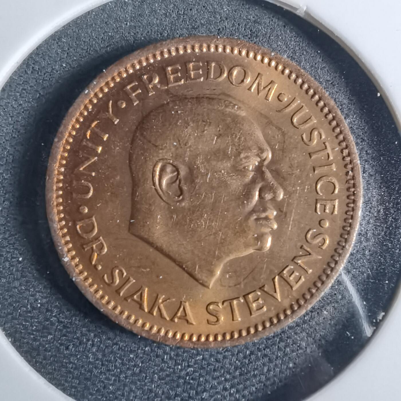 沼泽如烟--第954场 塞拉利昂1980年半分