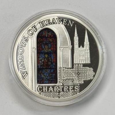 S&S Numismatic世界钱币-拍卖 第118期  - 库克群岛2013年 天空之窗系列-沙特尔主教座堂 10元精制彩色玻璃镶嵌纪念银币 50克925银 无盒证