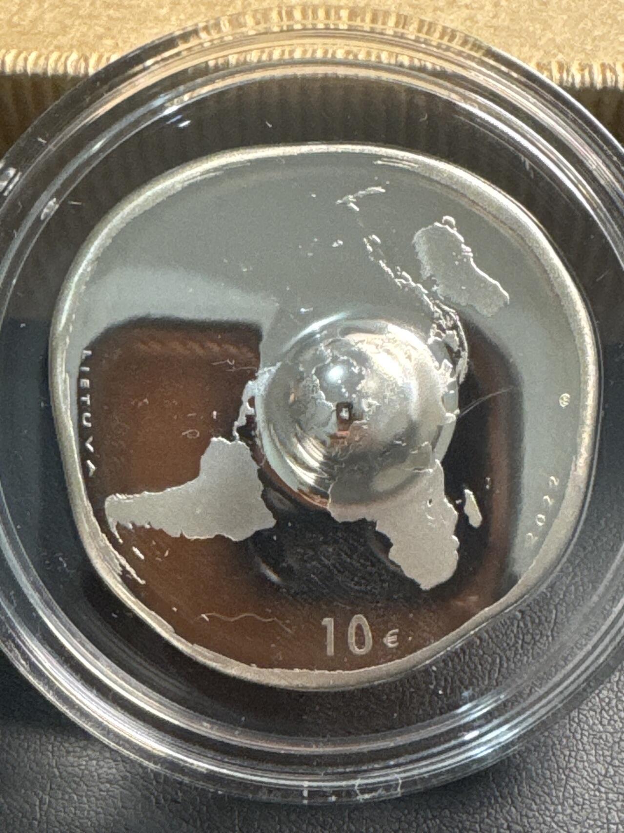 ❤️【币观天下】❤️ 第338期钱币拍卖- 2026.1.9周五晚上6点半场-长期征集拍品 立陶宛2022年保护地球家园没有B计划环保精制异形纪念银币