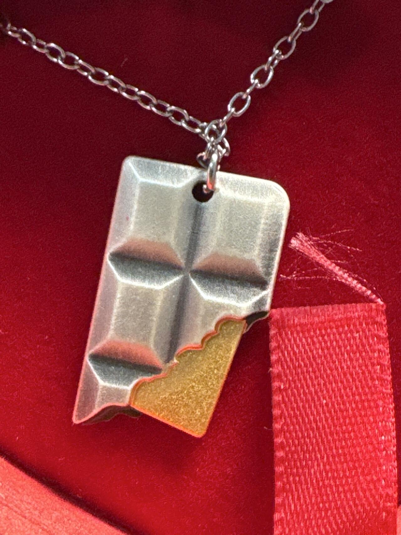 ❤️【币观天下】❤️ 第338期钱币拍卖- 2026.1.9周五晚上6点半场-长期征集拍品 天中金巧克力银条带盒证市场价229