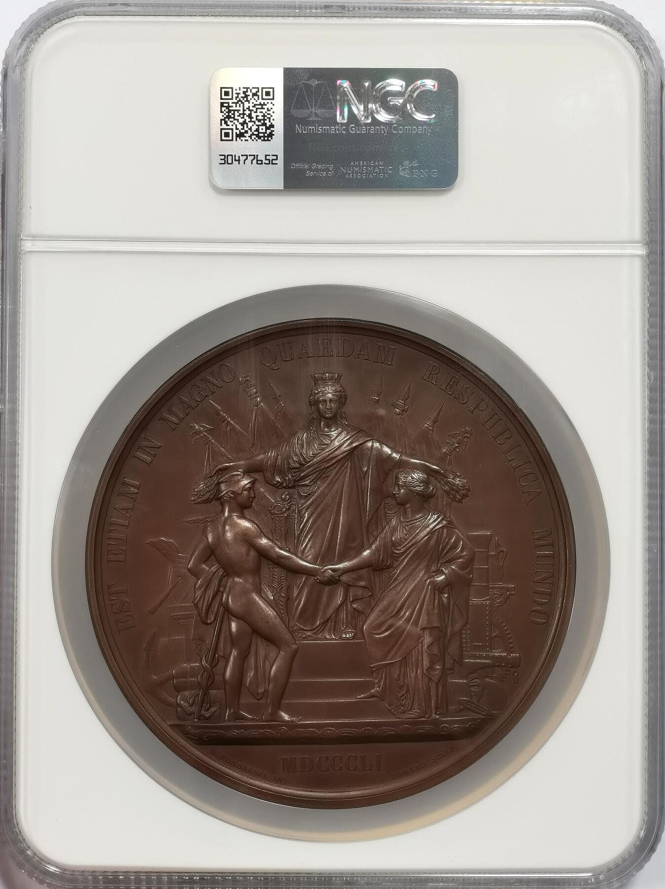 博洋堂世界钱币拍卖第156期（全场包邮） NGC UNC 英国1851年世博会council纪念章，89mm大铜章，330克大重量，边铭刻有受颁公司，表面轻微清理痕迹，整体品相不错。经典品种，铸造量非常少。