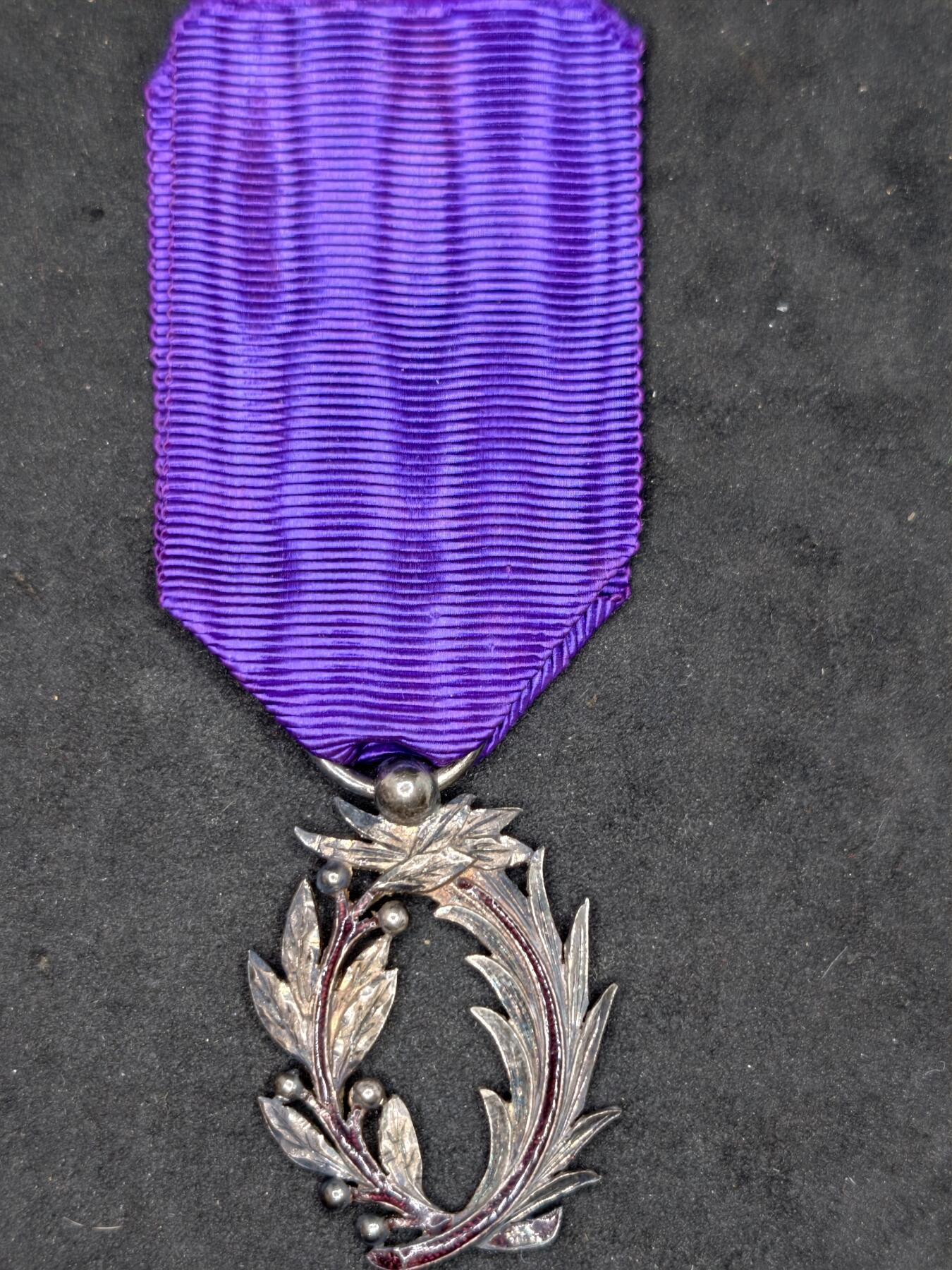 凯旋世界勋赏（第21期冬季大拍）（欢迎送拍）（对拍品有疑问请询问客服，不接受到手刀，出价默认拍品品相。请认真阅读拍卖规则！出价默认已认可！）（收到货请录制开箱视频，无视频概不处理问题。）