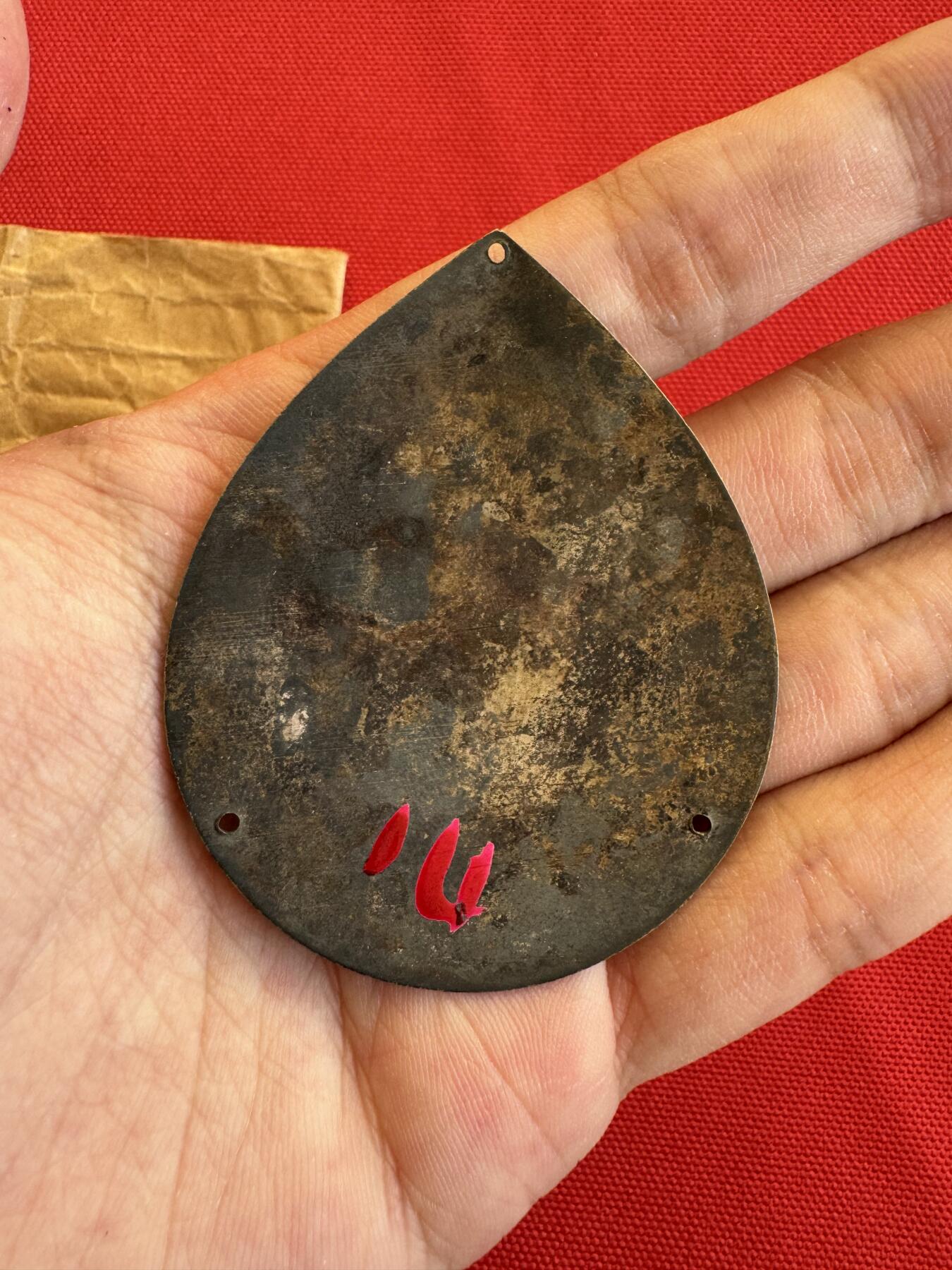 五哥徽章群   7号周三晚上八点4群联拍