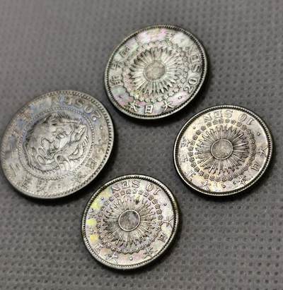 甄臻铺-世界币章拍卖（第46期）送拍享返佣金等优惠多多（1月10日精品场，敬请期待） 带光好品 日本旭日20钱、10钱、龙20钱银币4枚一组