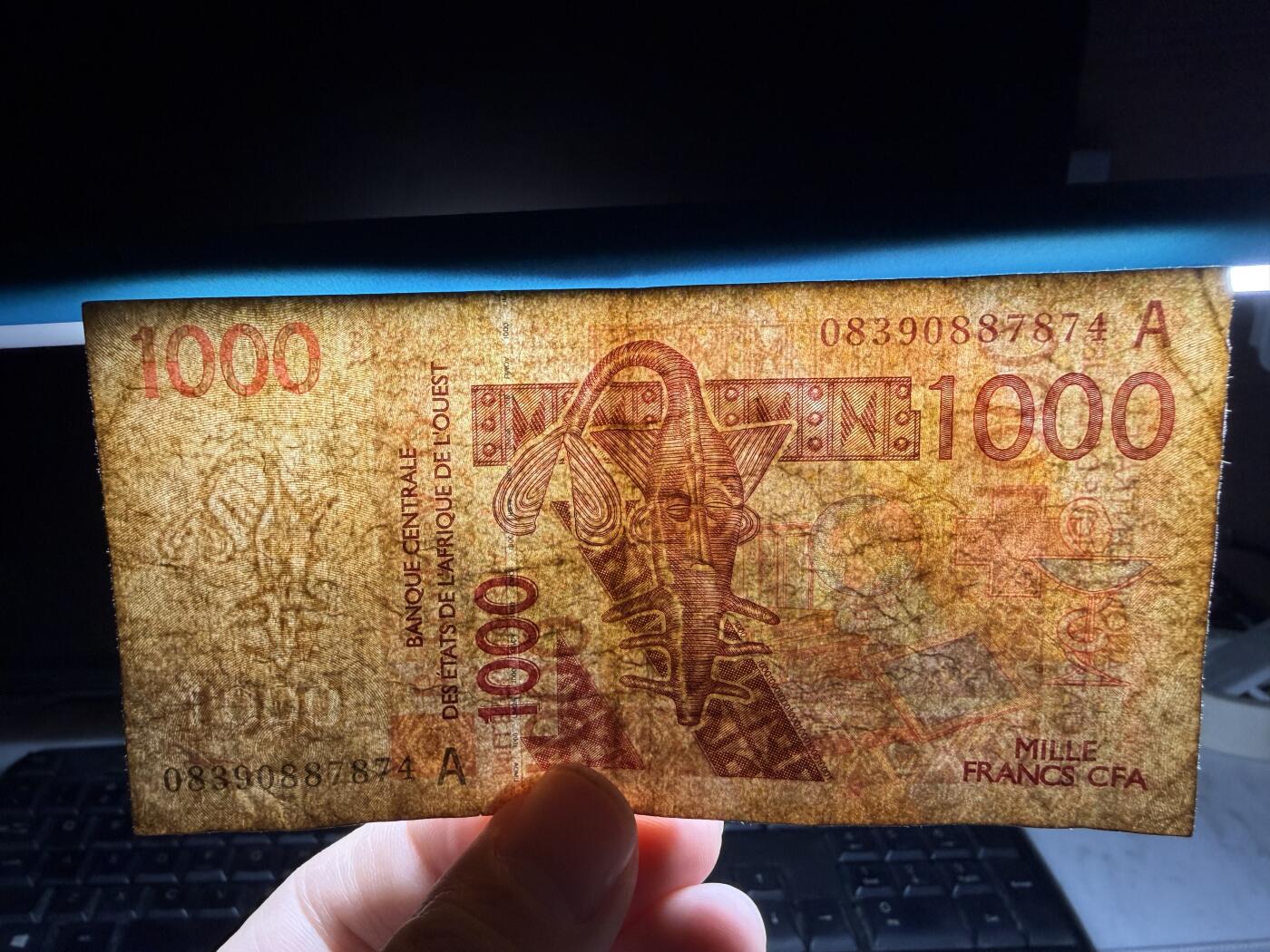 2026年集古藏今外币拍卖第一期-第3场—（总第300拍-纸币专场），本期拍完结算一次，发货时间2-3天，休息几天后继续新的一期拍卖。