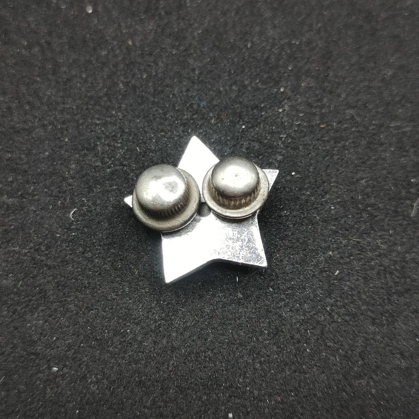 0元起拍勋章 第324期 咸鱼国勋章拍卖专场 1月11日（周日）下午6：00开始