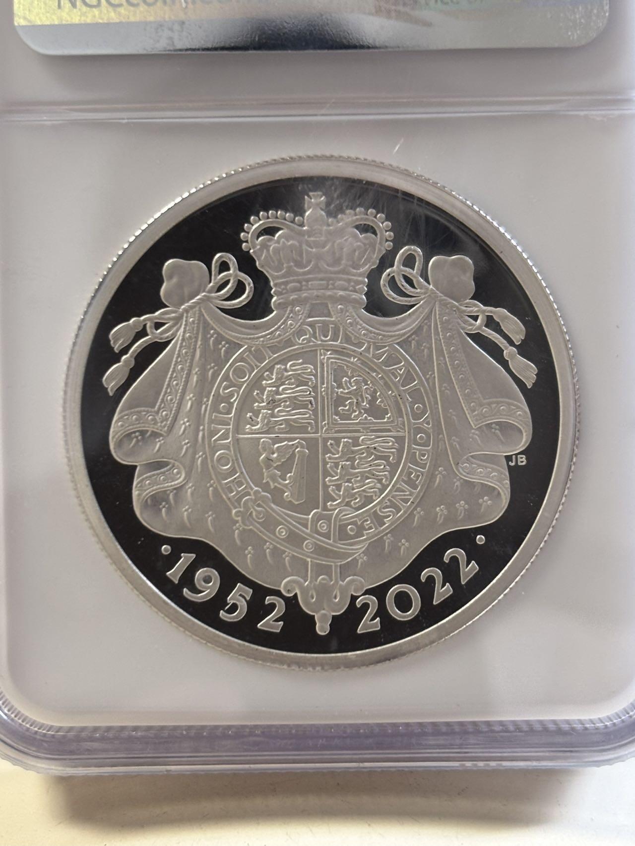 第187期拍卖 英国2022年伊丽莎白二世登基70周年2盎司纪念银币NGC-PF70无盒无证书，999银，发行1000枚