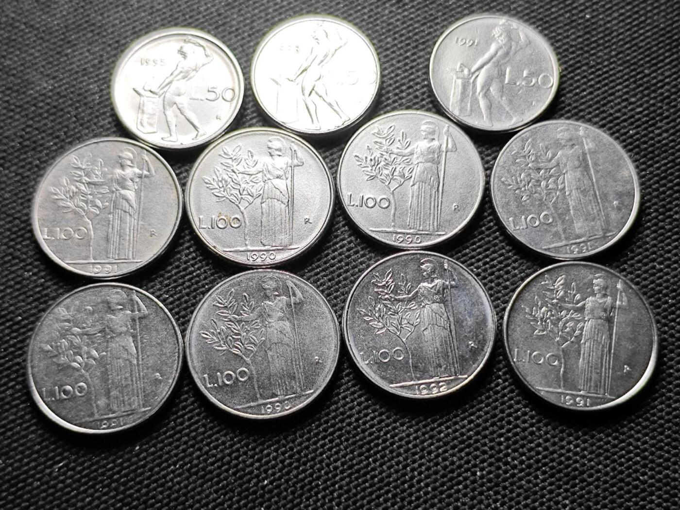 KK钱币收藏小铺  第387期  2月预留时间 周末发货  意大利小50/100里拉一组11枚