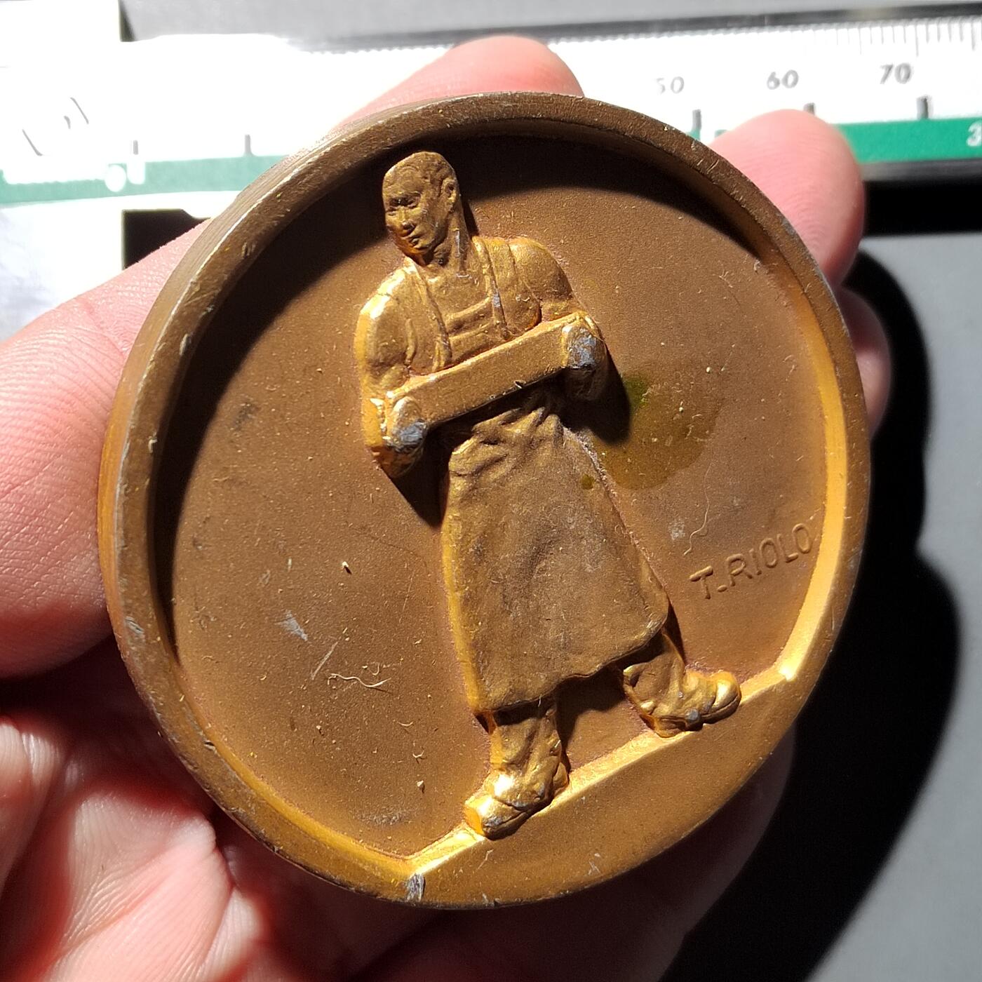 PCAI钱币   7-699  证章小专场 大型外国铝合金纪念章