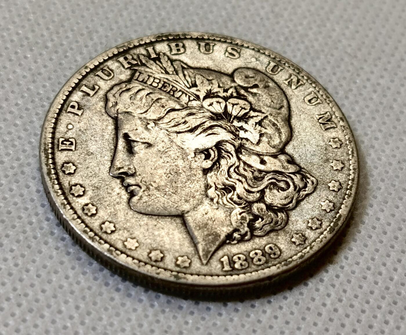 甄臻铺-世界币章拍卖（第46期）送拍享返佣金等优惠多多（1月10日精品场，敬请期待）