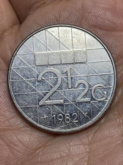 2026年第五场(总第一百七十四场）外国好品散币场(免佣金) - 荷兰🇳🇱1982年2.5盾(贝娅特丽克丝女王，铁砧标)