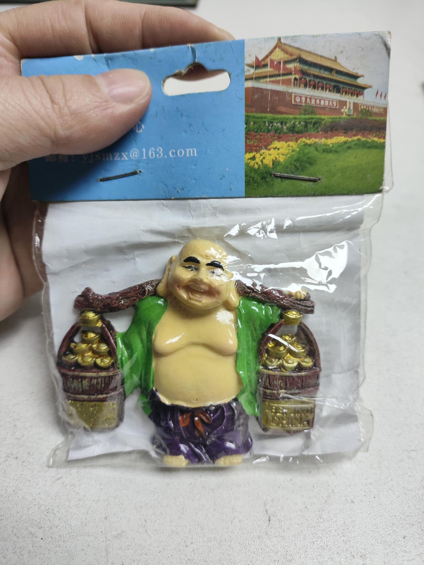 风光无限，精美冰箱贴A 恭喜发财弥勒造型的创意磁性树脂冰箱贴‌