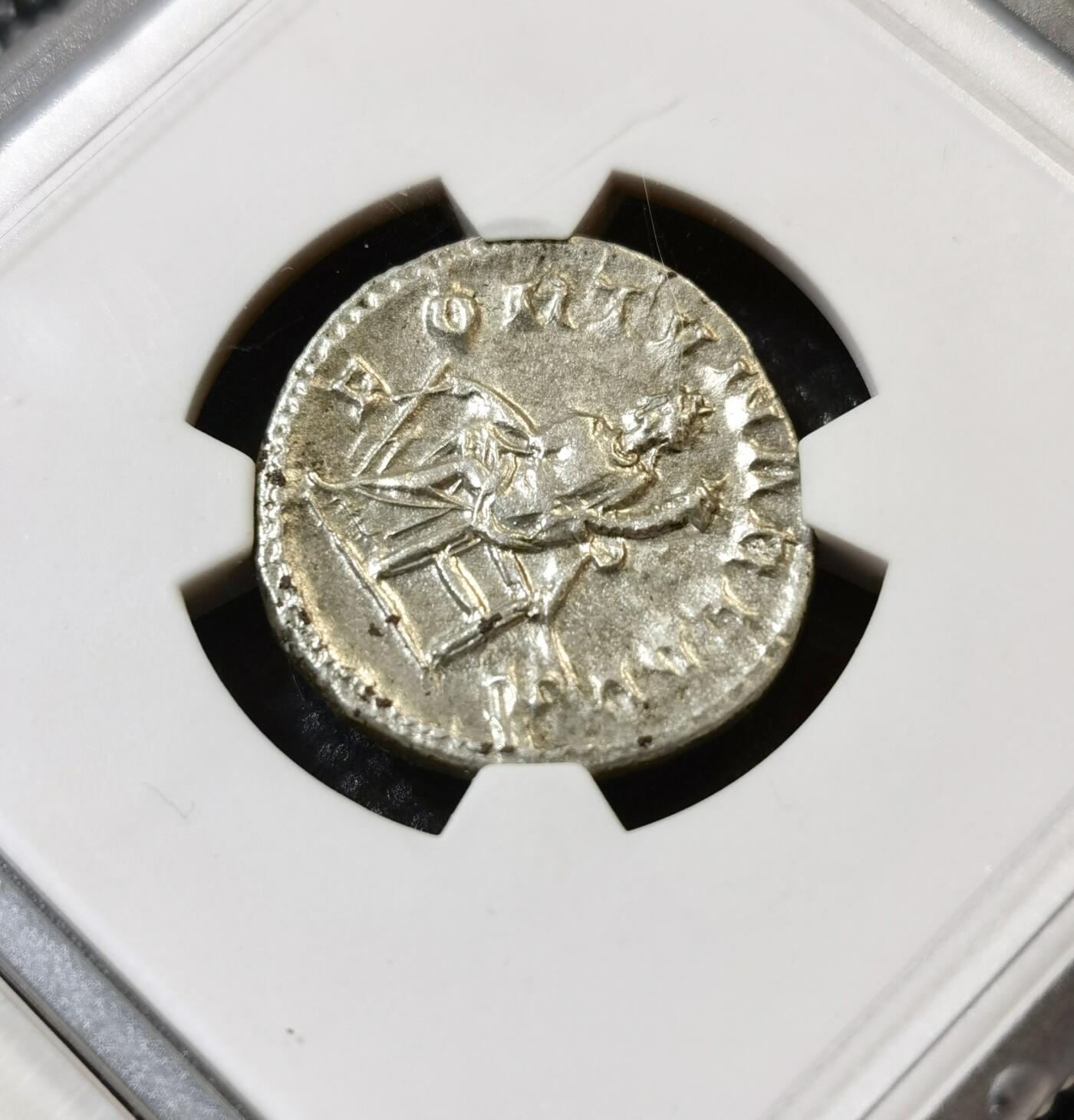 甄臻铺-世界币章拍卖（第46期）送拍享返佣金等优惠多多（1月10日精品场，敬请期待） 华夏邻国详评-AU50 公元238-244古罗马帝国戈尔迪安三世打制银币，正面皇帝头戴芒冠，背面手持丰饶角的命运女神，图案细节完整，铭文清晰