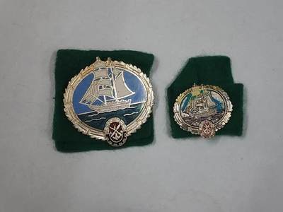 韵星假日拍卖第三十六期 -- Rimey Holidays Auction 36 - 民主德国gst准军事组织远洋证章带mini 少见