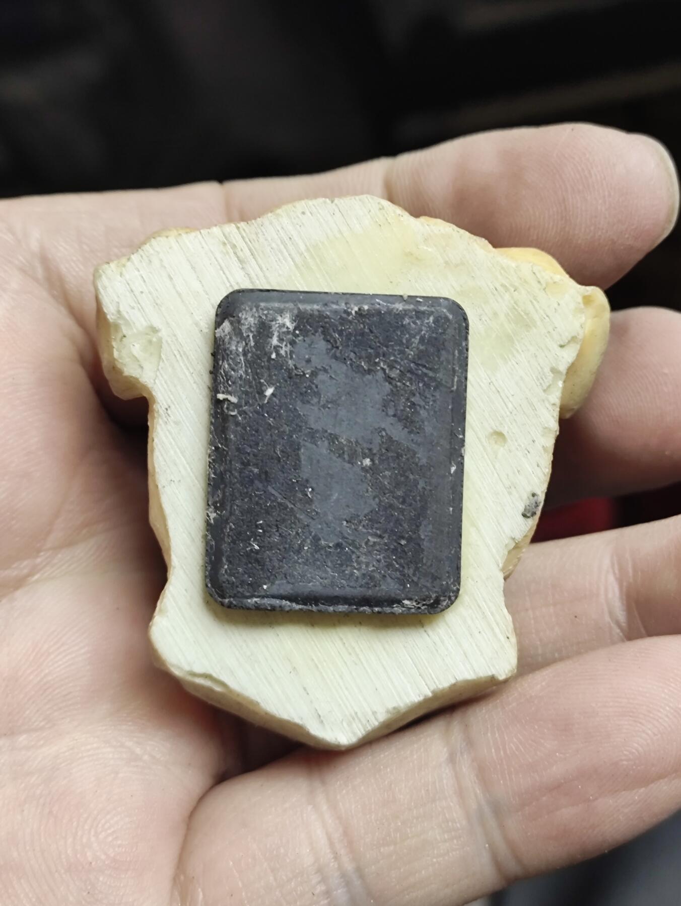 风光无限，精美冰箱贴A 拉布拉多造型的创意磁性树脂冰箱贴‌