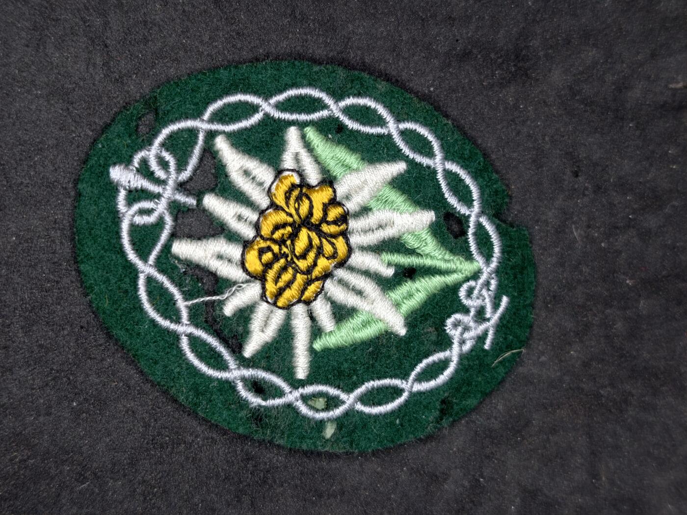 凯旋世界勋赏（第21期冬季大拍）（欢迎送拍）（对拍品有疑问请询问客服，不接受到手刀，出价默认拍品品相。请认真阅读拍卖规则！出价默认已认可！）（收到货请录制开箱视频，无视频概不处理问题。）