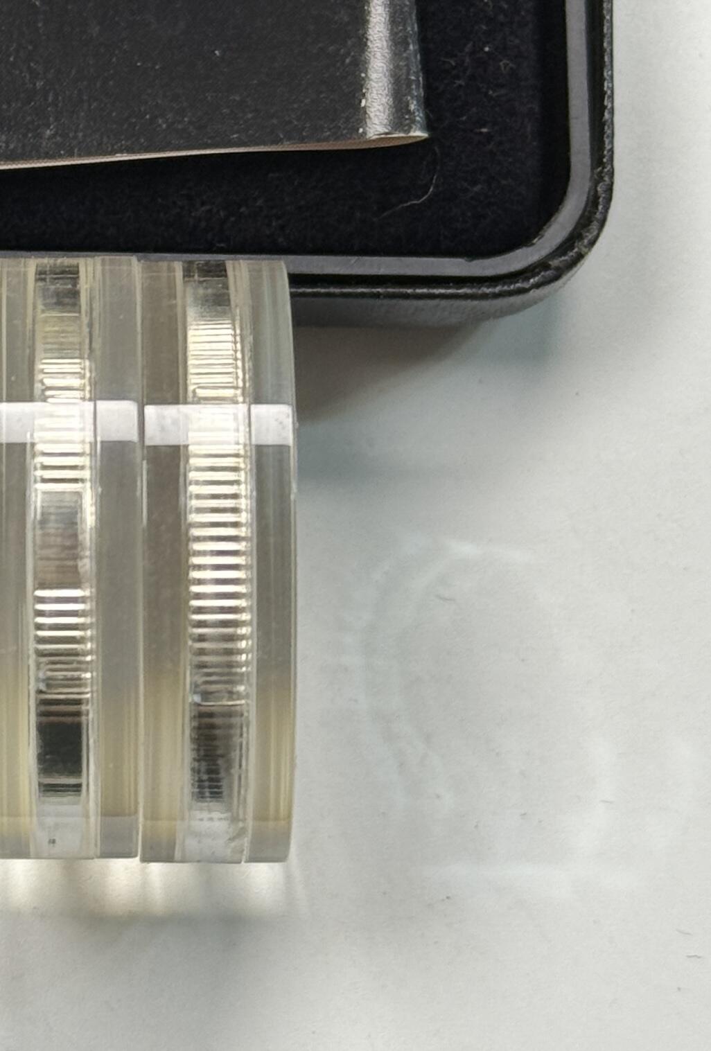 S&S Numismatic世界钱币-拍卖 第118期  澳大利亚1994年 澳元硬币发行十周年 1澳元精制纪念银币 盒证齐全 半边齿和全边齿2枚全套 11.49克925银/枚，品相如图