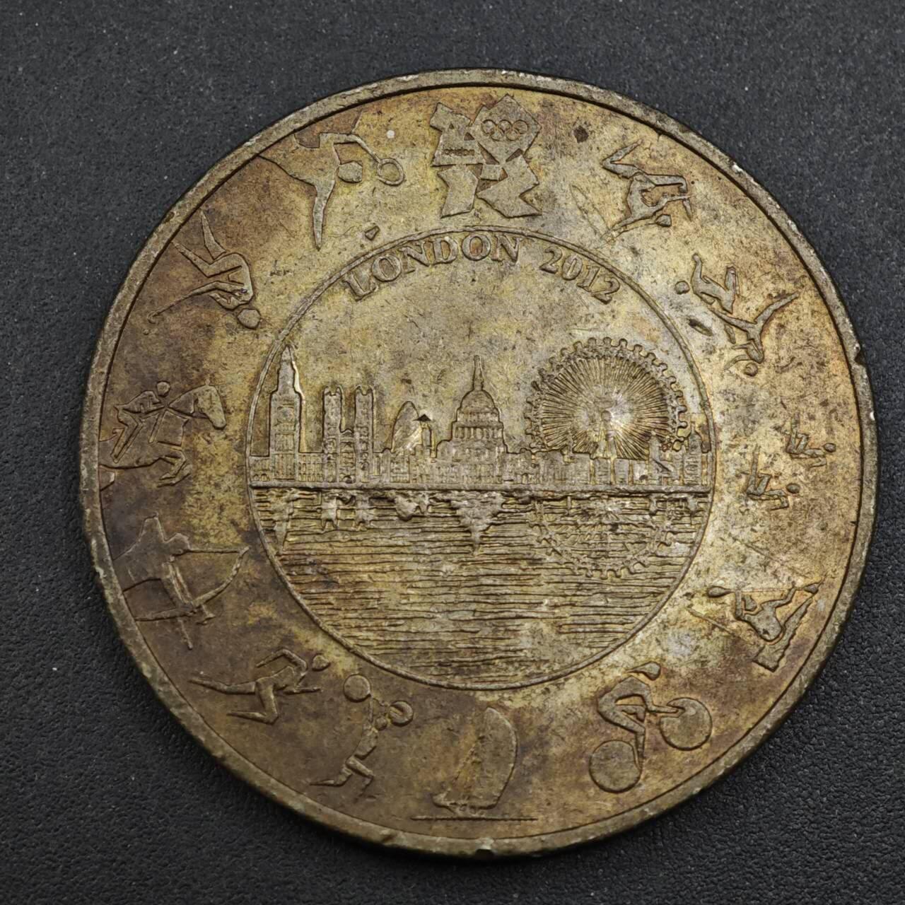 【淘币小摊】实时拍第八百四十三拍   散币场   满百包邮可预留二周 每周一统一发货   英国2012年伦敦奥运会5镑纪念币