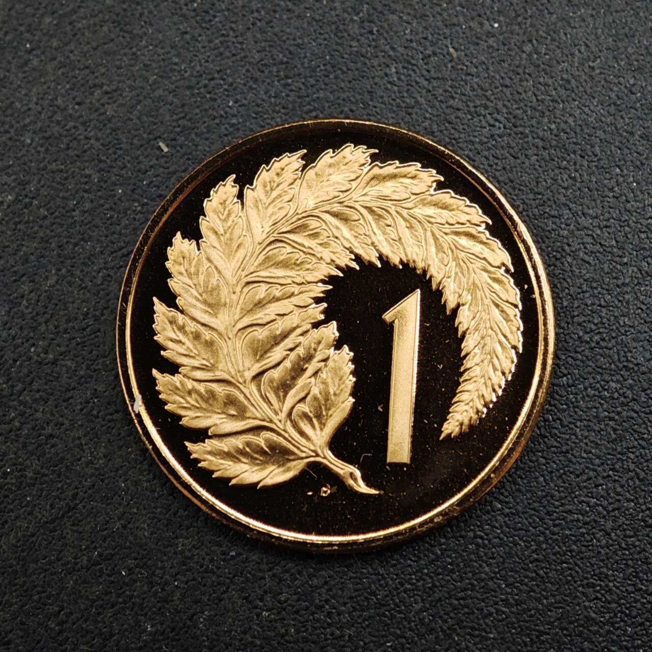 【淘币小摊】实时拍第八百四十三拍   散币场   满百包邮可预留二周 每周一统一发货   新西兰1974年1分精制铜币