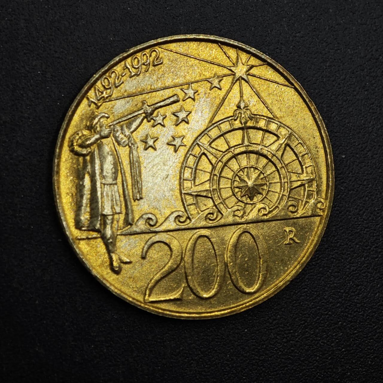 【淘币小摊】实时拍第八百四十三拍   散币场   满百包邮可预留二周 每周一统一发货   圣马力诺1992年哥伦布航海200里拉纪念币