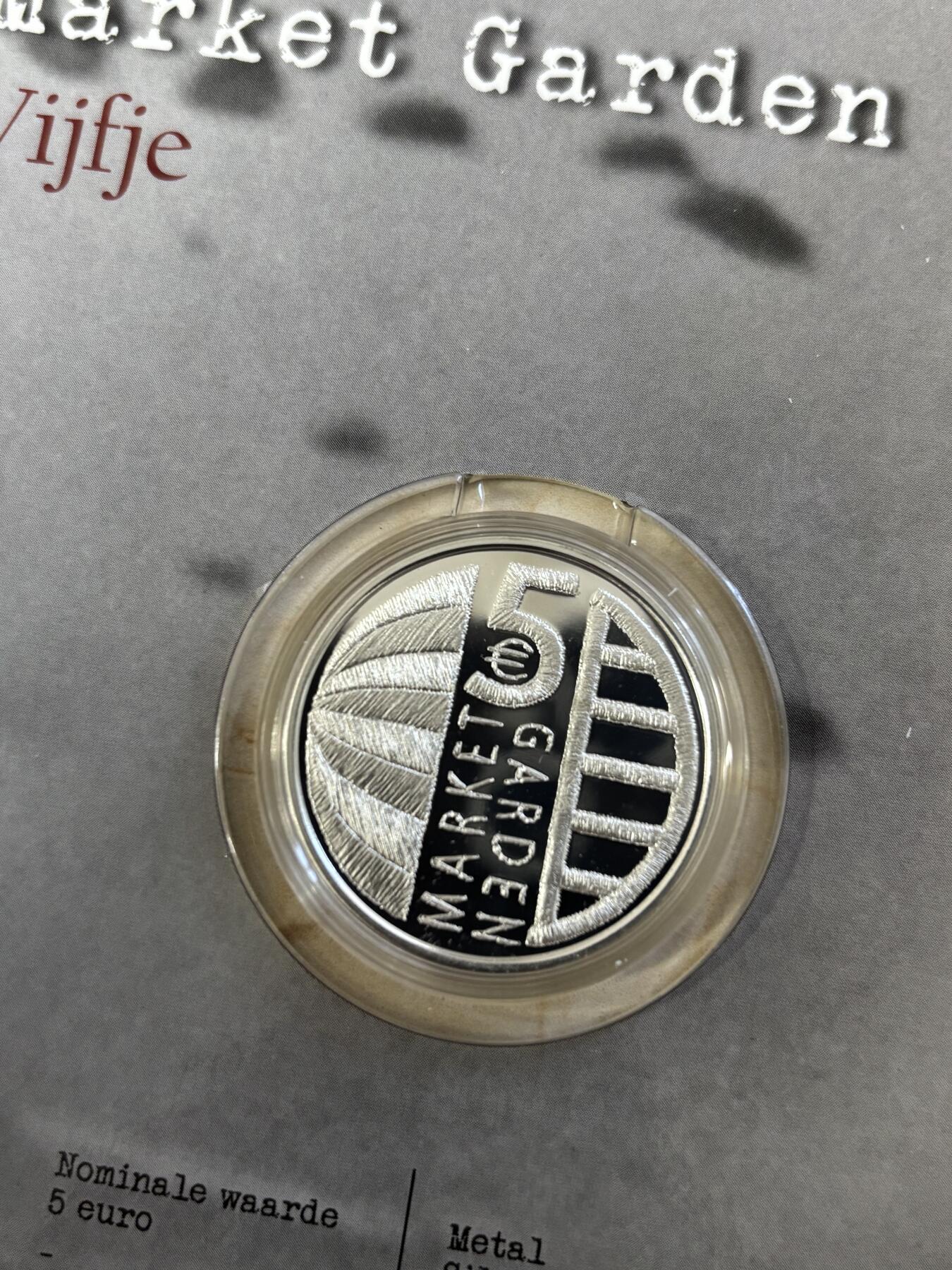 第187期拍卖 荷兰二战花园空降行动精制半盎司纪念银币