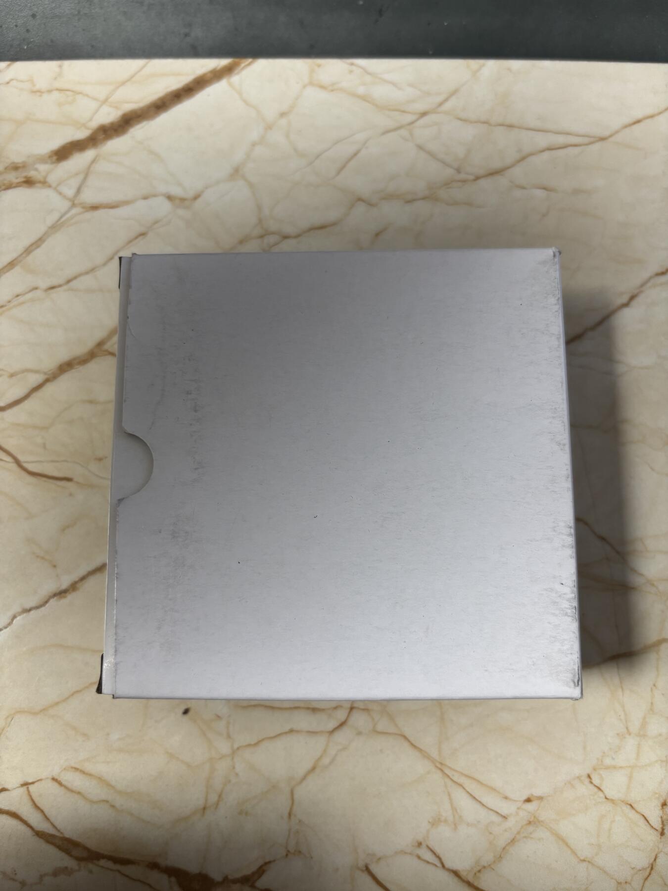 第187期拍卖 喀麦隆2025年中国生肖系列蛇年镶嵌水晶钌化银币，999银镀金钌化，14.14克，发行1111枚，