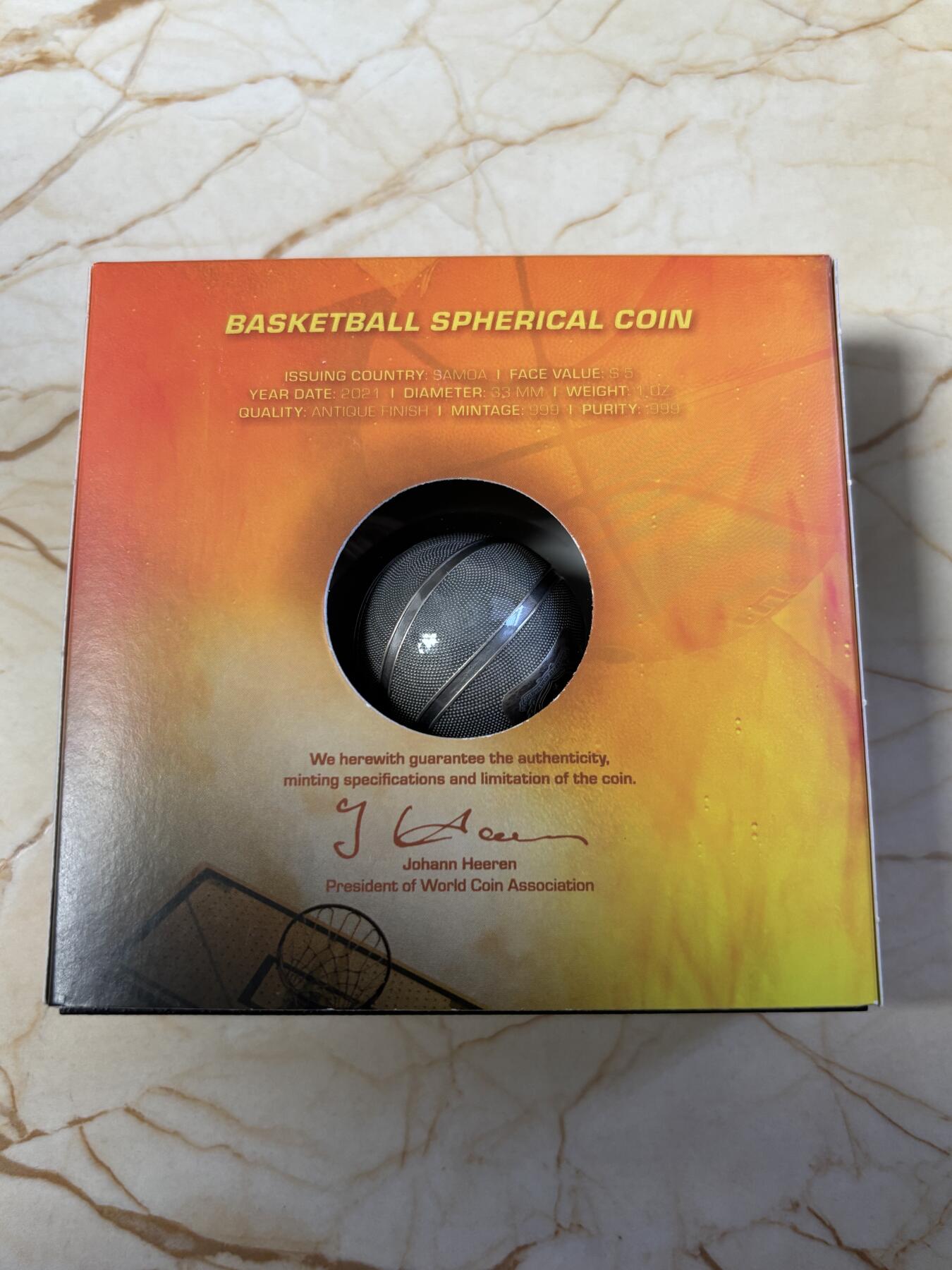 第187期拍卖 萨摩亚2021年篮球1盎司仿古3D立体球形纪念银币，999银，发行999枚