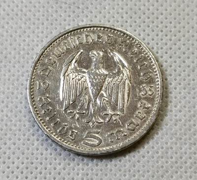甄臻铺-世界币章拍卖（第46期）送拍享返佣金等优惠多多（1月10日精品场，敬请期待） 德国1935年兴登堡5马克银币 G厂 厂标少见！细节见图