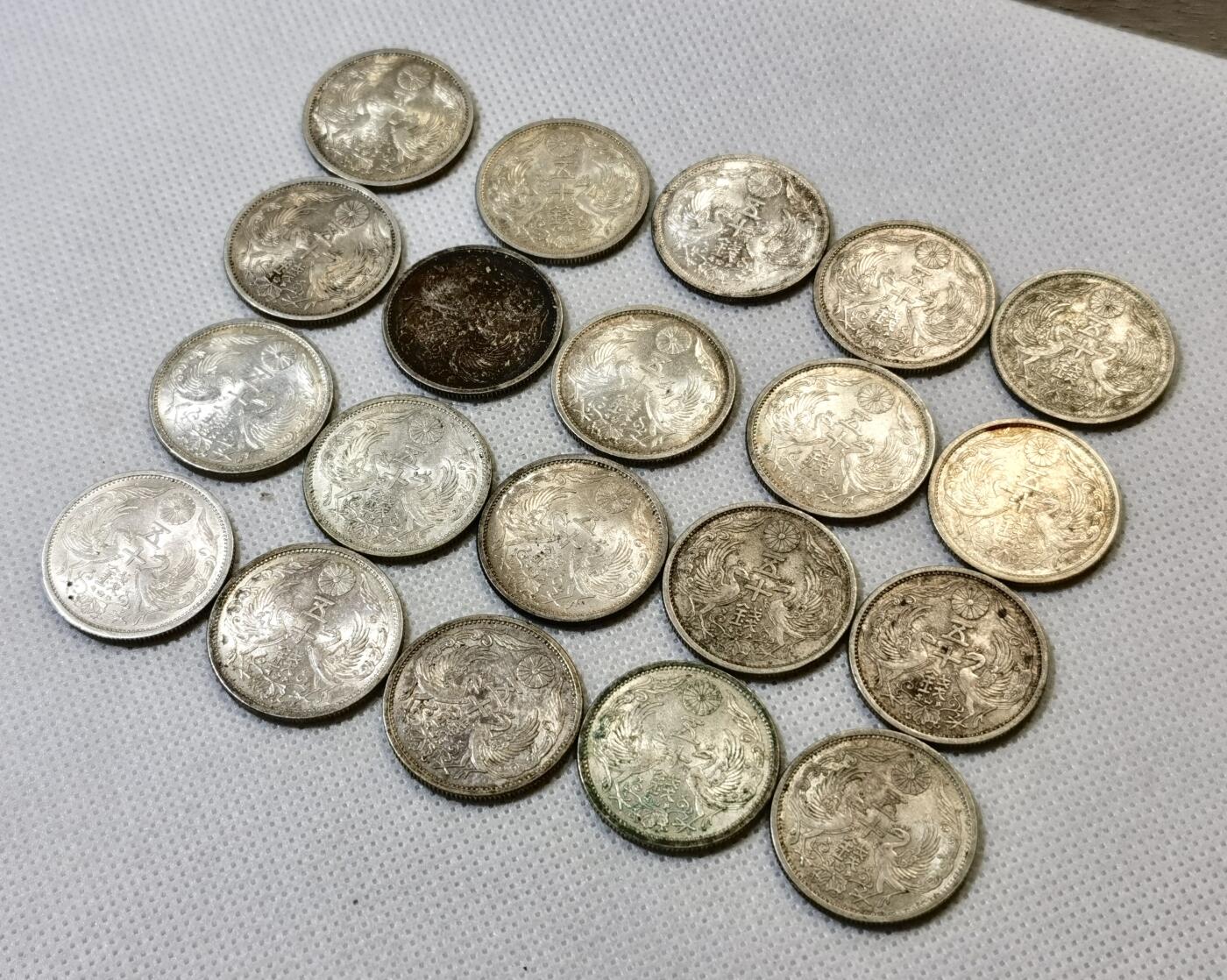 甄臻铺-世界币章拍卖（第46期）送拍享返佣金等优惠多多（1月10日精品场，敬请期待）