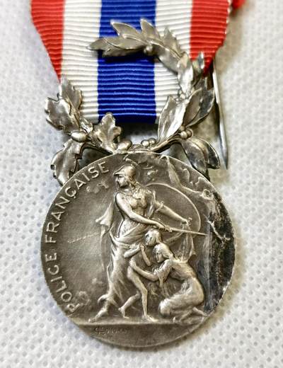 甄臻铺-世界币章拍卖（第46期）送拍享返佣金等优惠多多（1月10日精品场，敬请期待） 法国内政部银级警察纯银奖章 13.1克 950银