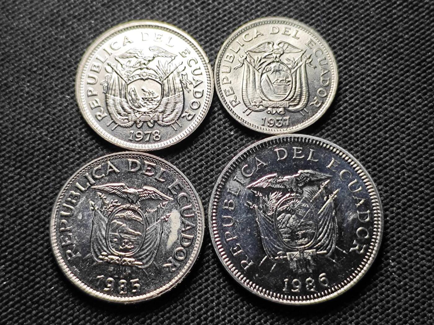 KK钱币收藏小铺  第387期  2月预留时间 周末发货  厄瓜多尔一套