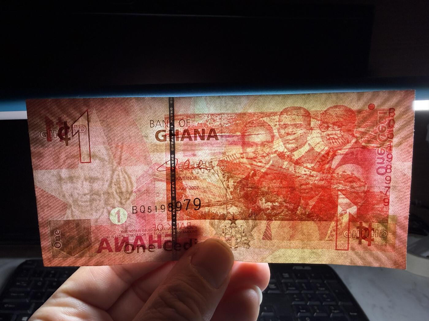 2026年集古藏今外币拍卖第一期-第3场—（总第300拍-纸币专场），本期拍完结算一次，发货时间2-3天，休息几天后继续新的一期拍卖。 2007年加纳1元