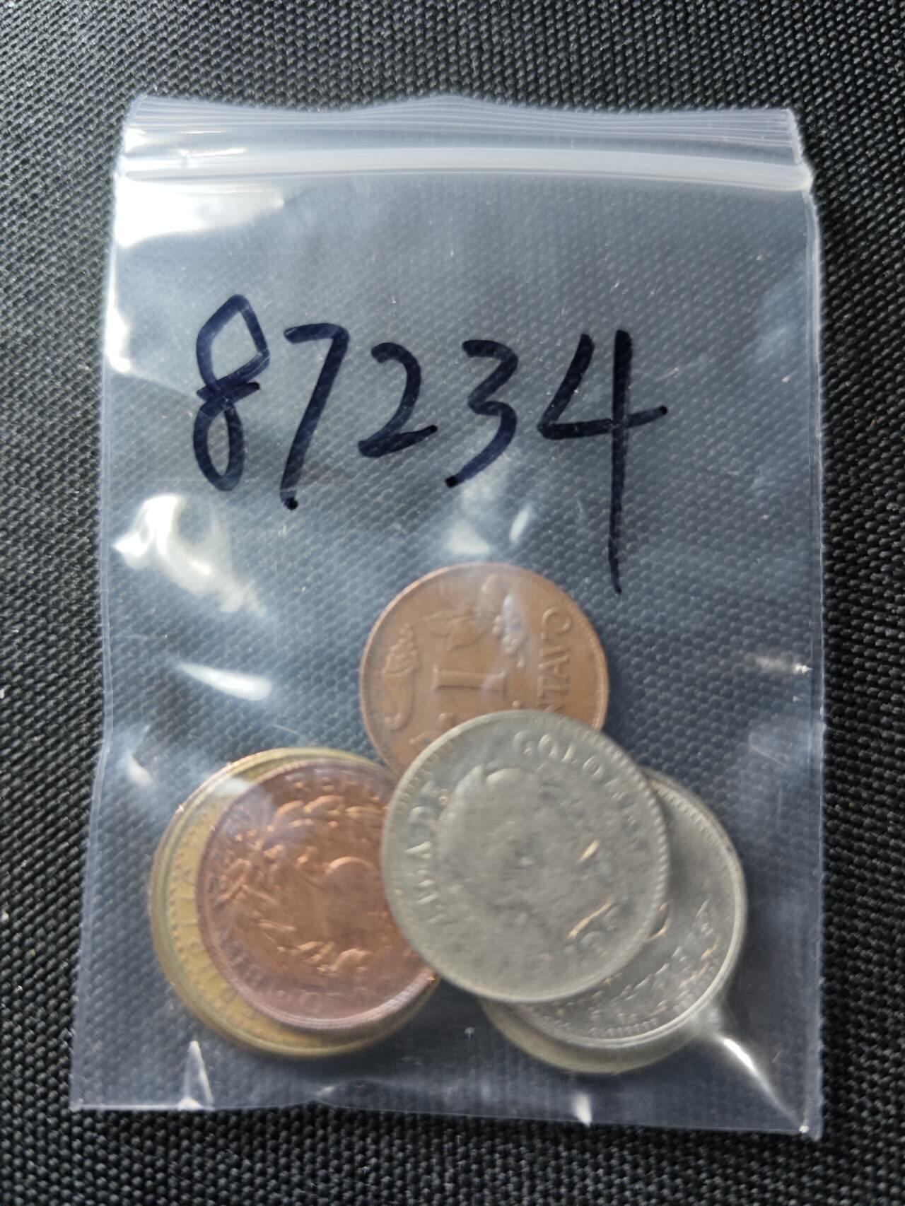 KK钱币收藏小铺  第387期  2月预留时间 周末发货  哥伦比亚一组8枚